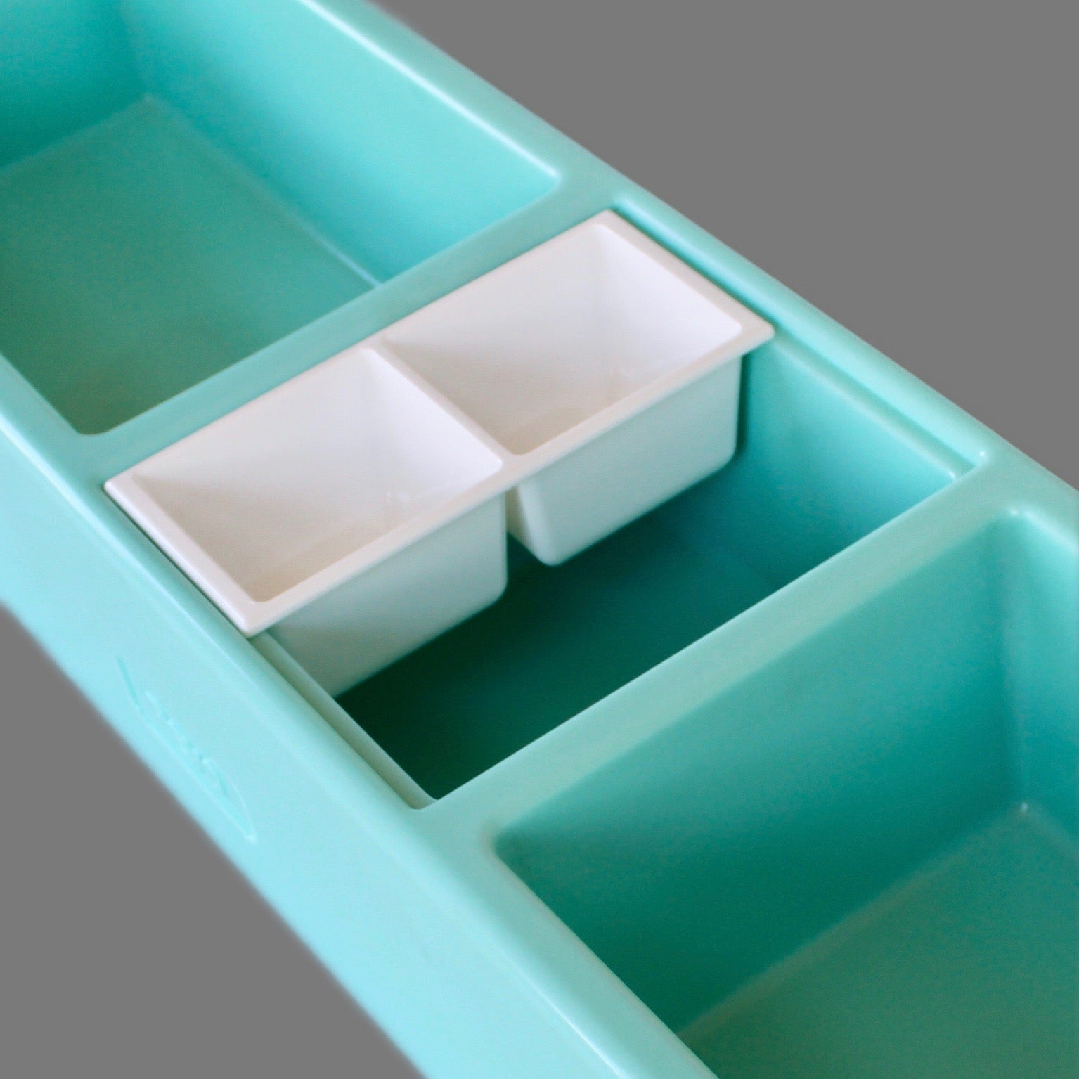 REVO insulated beverage tub for ice bucket, beer bucket, wine bucket and champagne bucket.